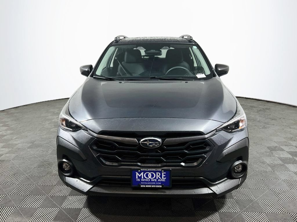 Used 2025 Subaru Crosstrek 2.5i Premium AWD/4WD image 2