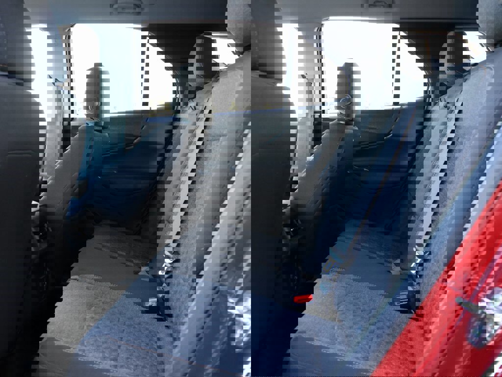 Used 2024 Chevrolet Equinox LT image 19