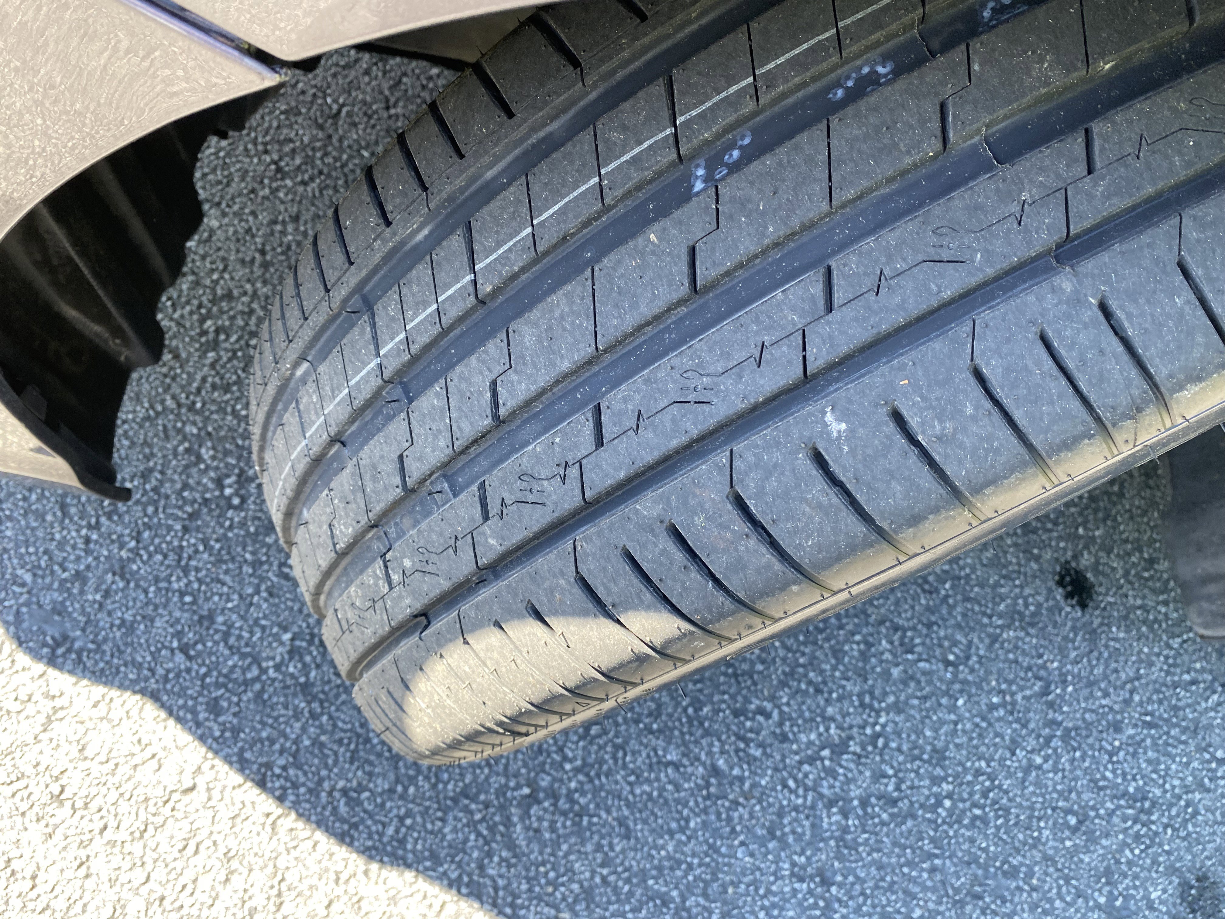 Used 2021 Toyota Camry SE FWD image 11