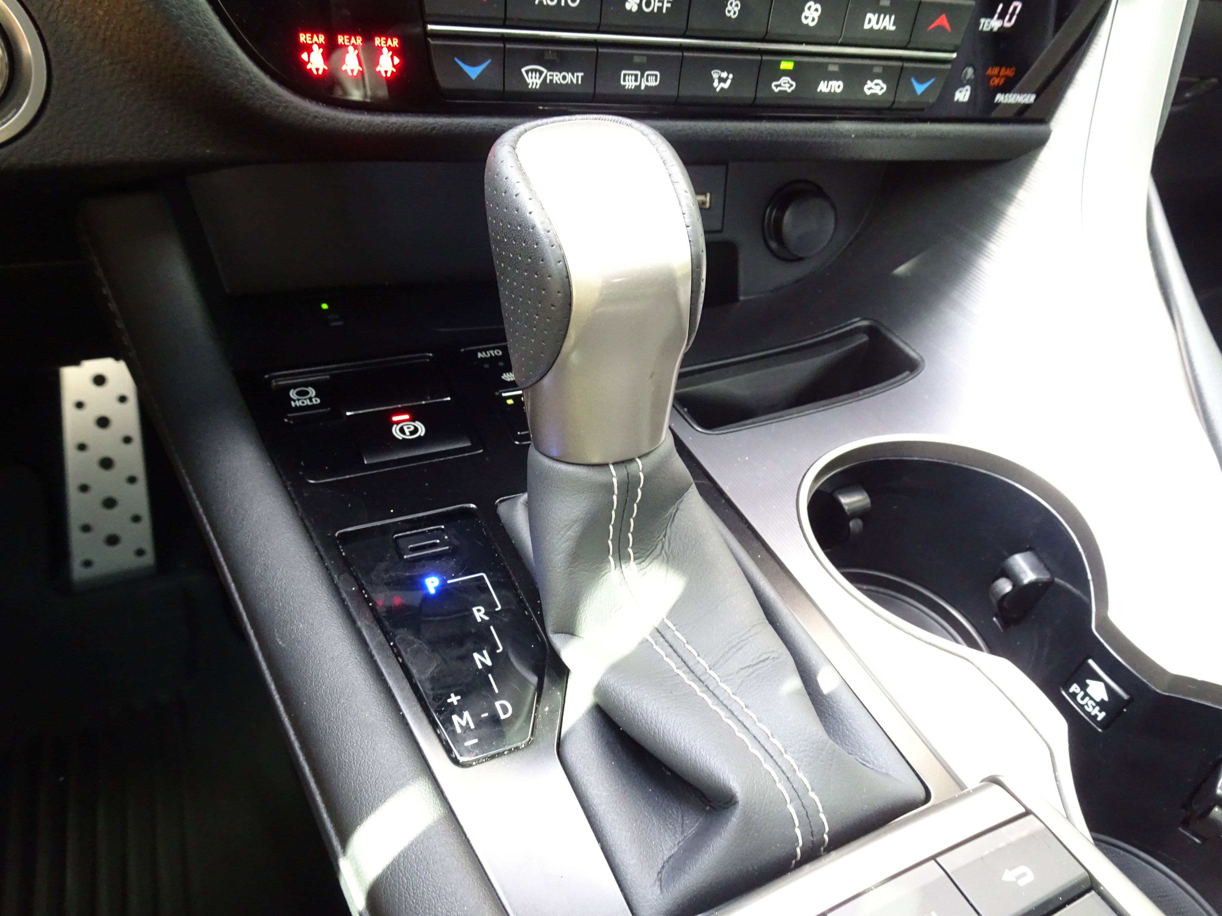 Used 2022 Lexus RX 350 F Sport w/ Cold Area Package image 20