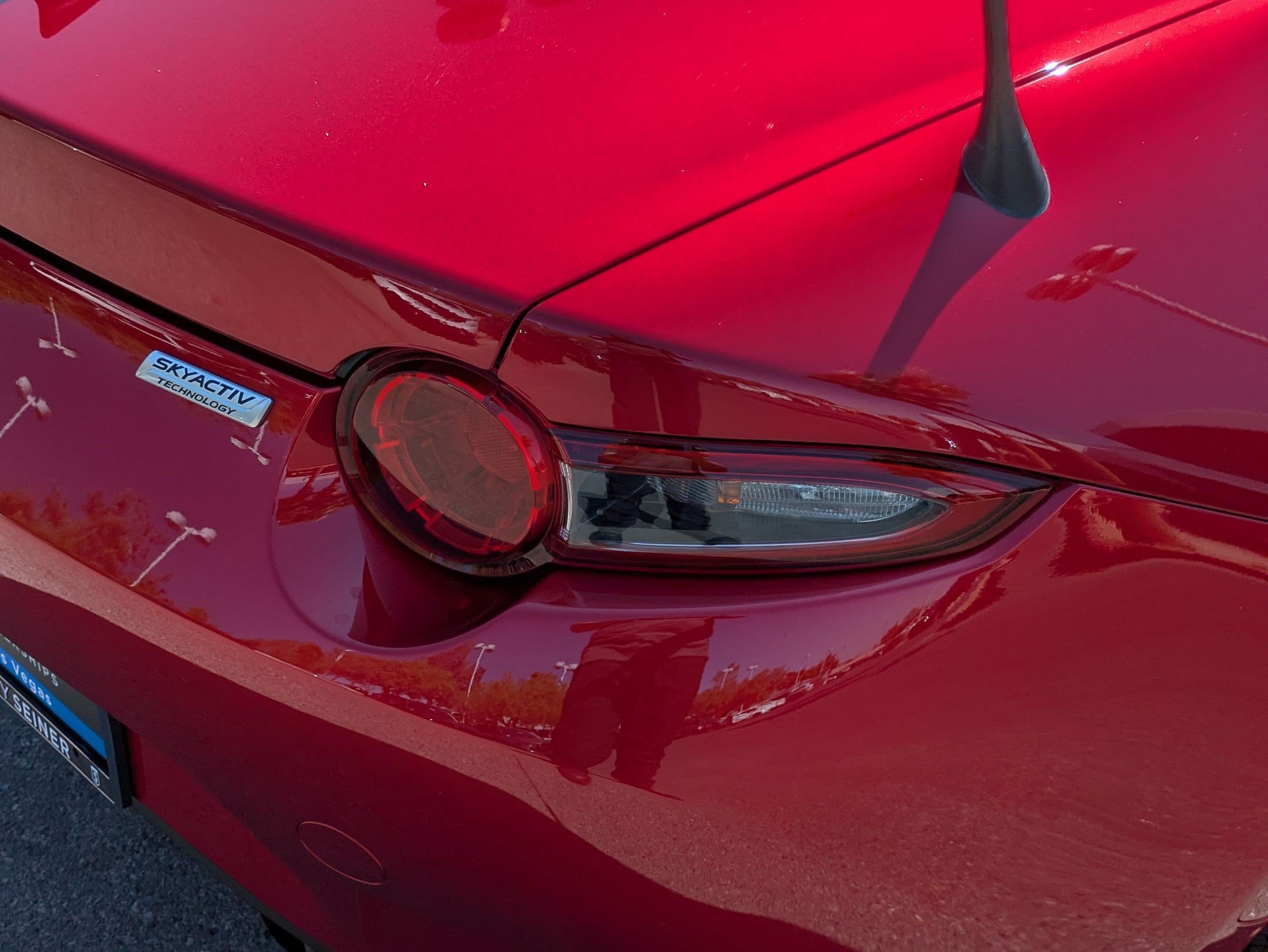 Used 2019 MAZDA MX-5 Miata Grand Touring RWD image 11