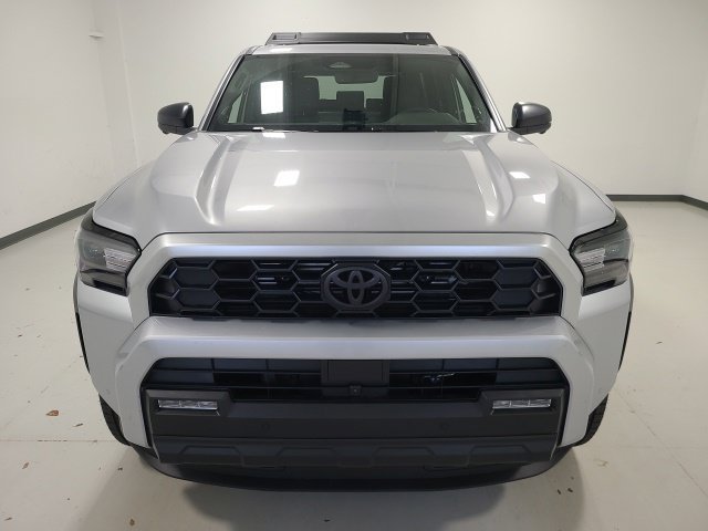 New 2026 Toyota 4Runner TRD Off-Road Premium AWD/4WD image 2