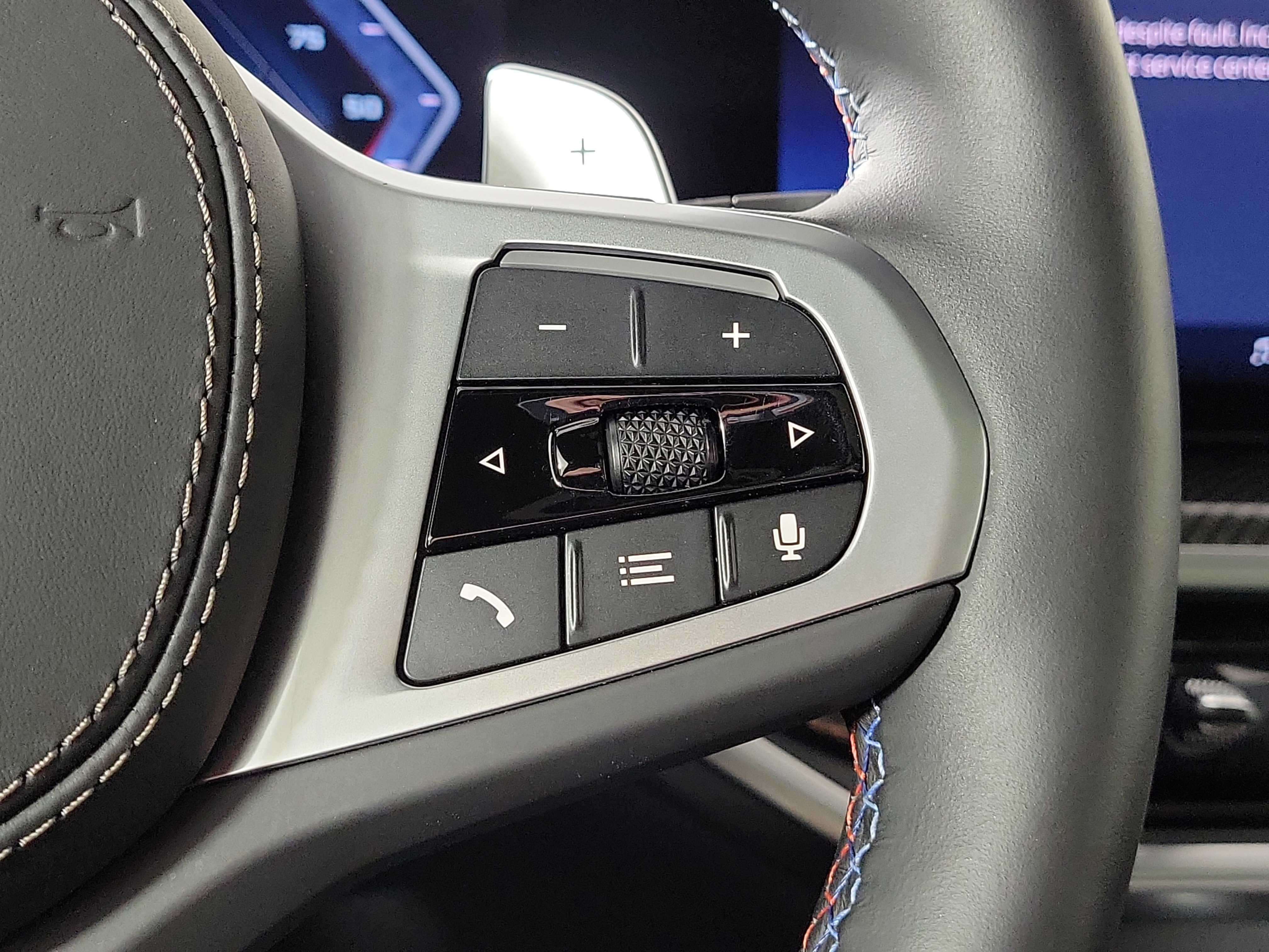 Certified 2026 BMW X7 M60i image 14