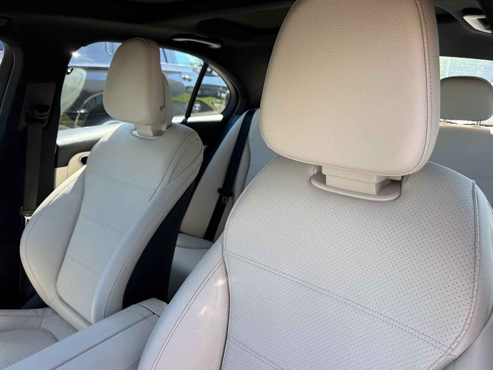 Used 2024 Mercedes-Benz C 300 Sedan image 26