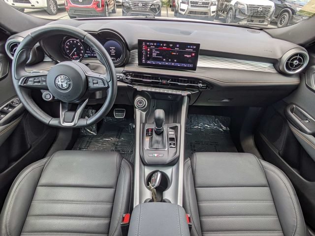 Used 2025 Alfa Romeo Tonale w/ Premium Package AWD/4WD image 16