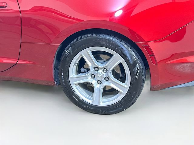 Used 2021 Chevrolet Camaro LT image 5