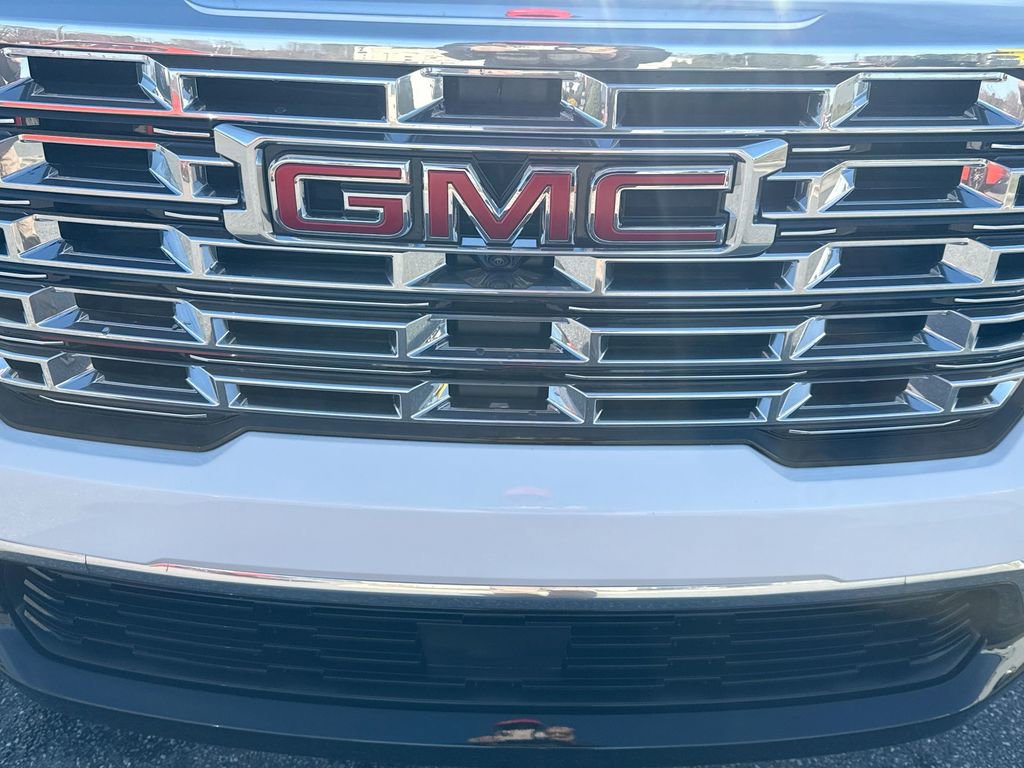Certified 2024 GMC Acadia Denali image 31