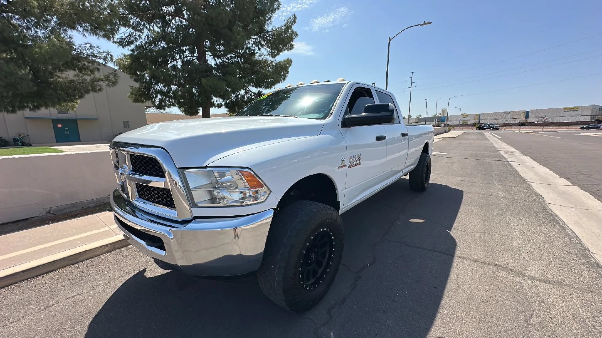 Used 2016 RAM 2500 Tradesman w/ Chrome Appearance Group AWD/4WD image 12