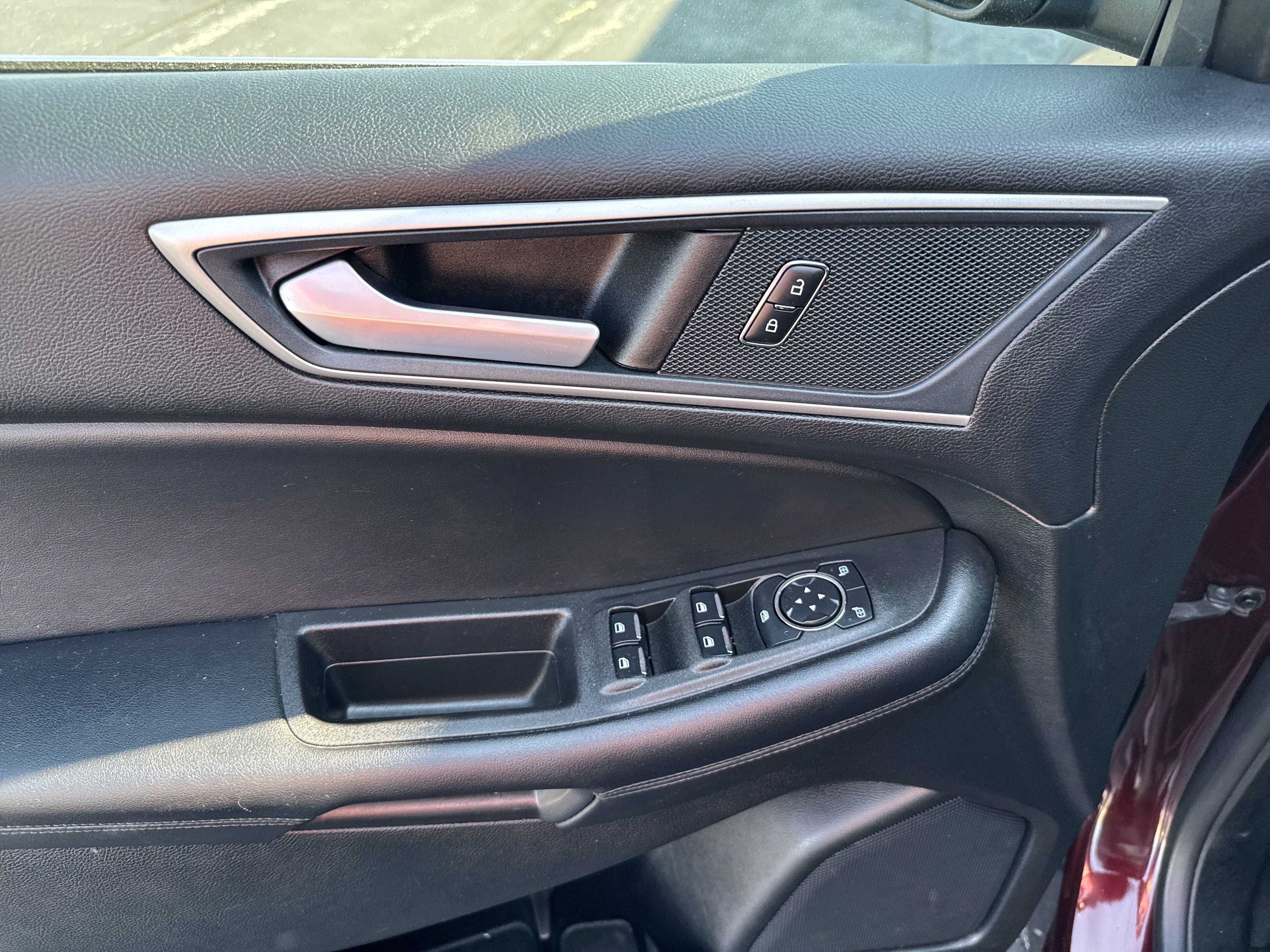 Certified 2023 Ford Edge SEL w/ Convenience Package image 19