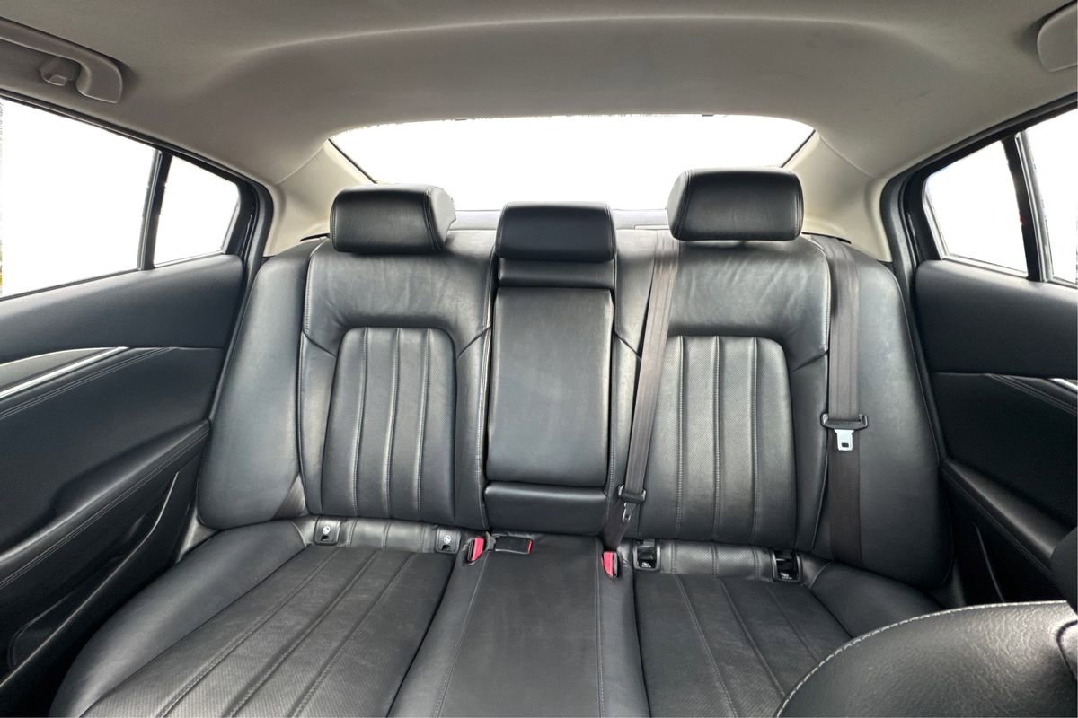 Used 2020 MAZDA MAZDA6 Touring image 14