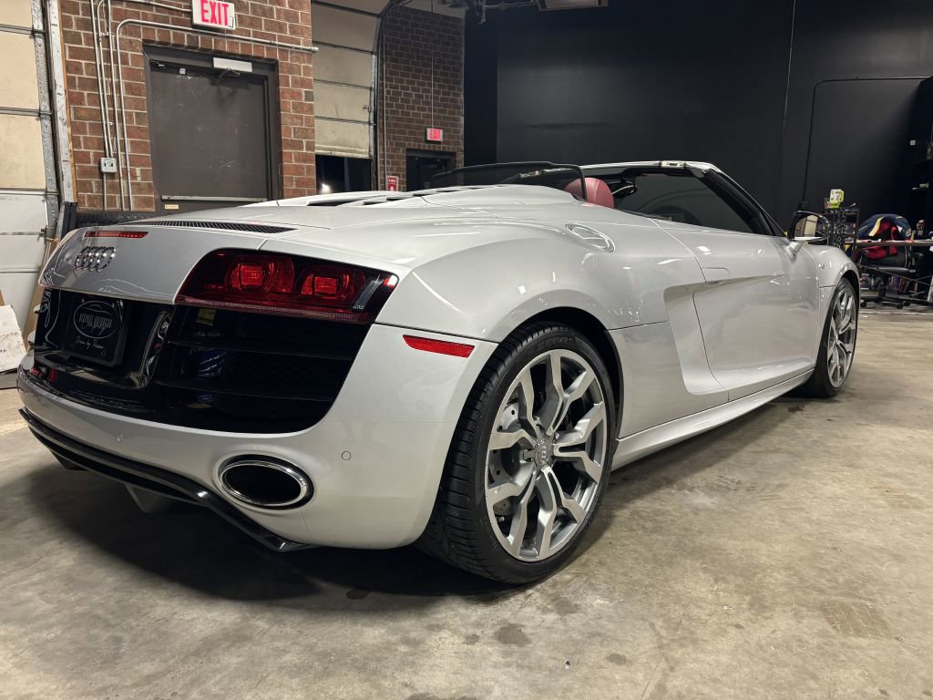 Used 2011 Audi R8 V10 image 41