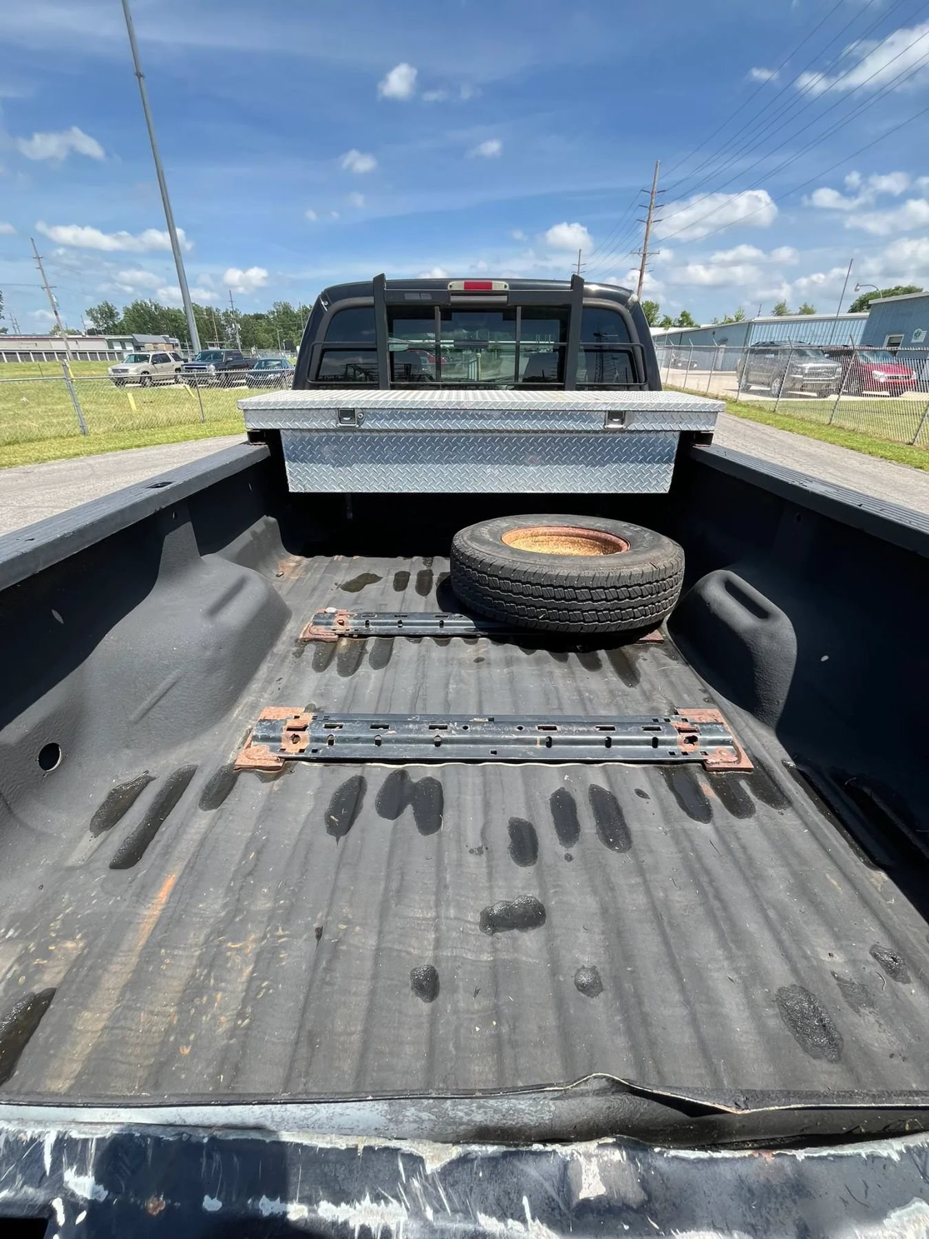 Used 2003 Ford F350 Lariat AWD/4WD image 9