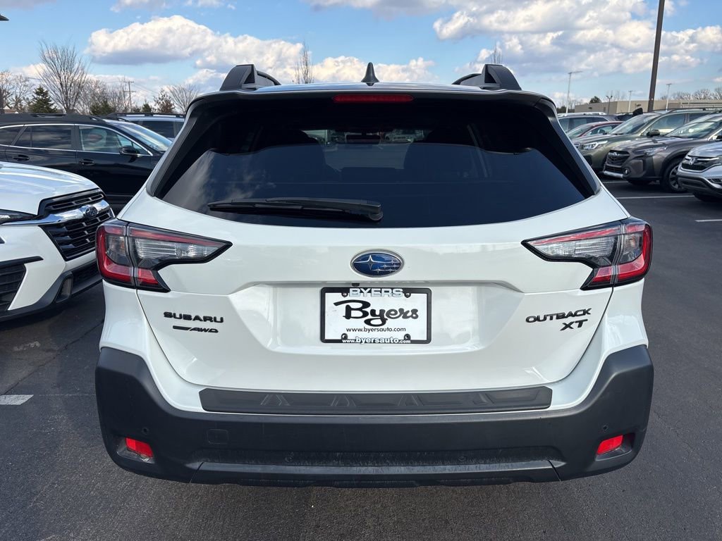 Certified 2025 Subaru Outback Onyx Edition XT image 4