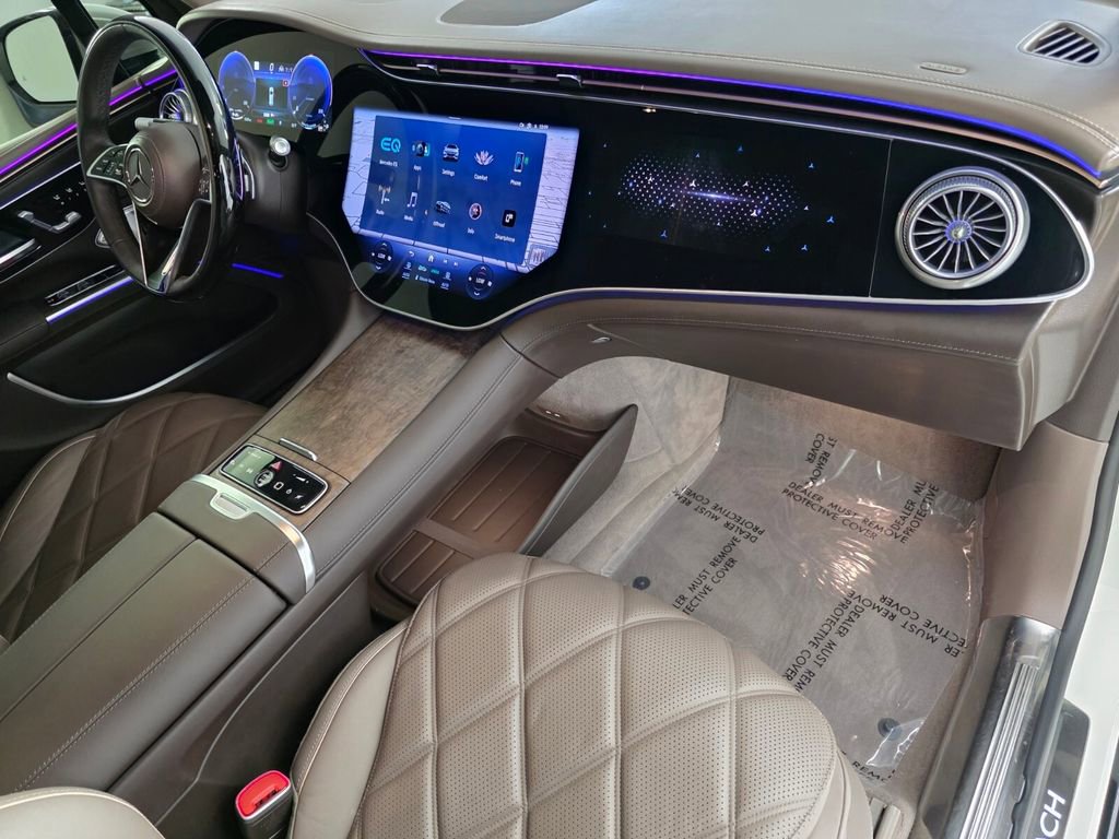 Certified 2024 Mercedes-Benz Maybach EQS 680 4MATIC image 31