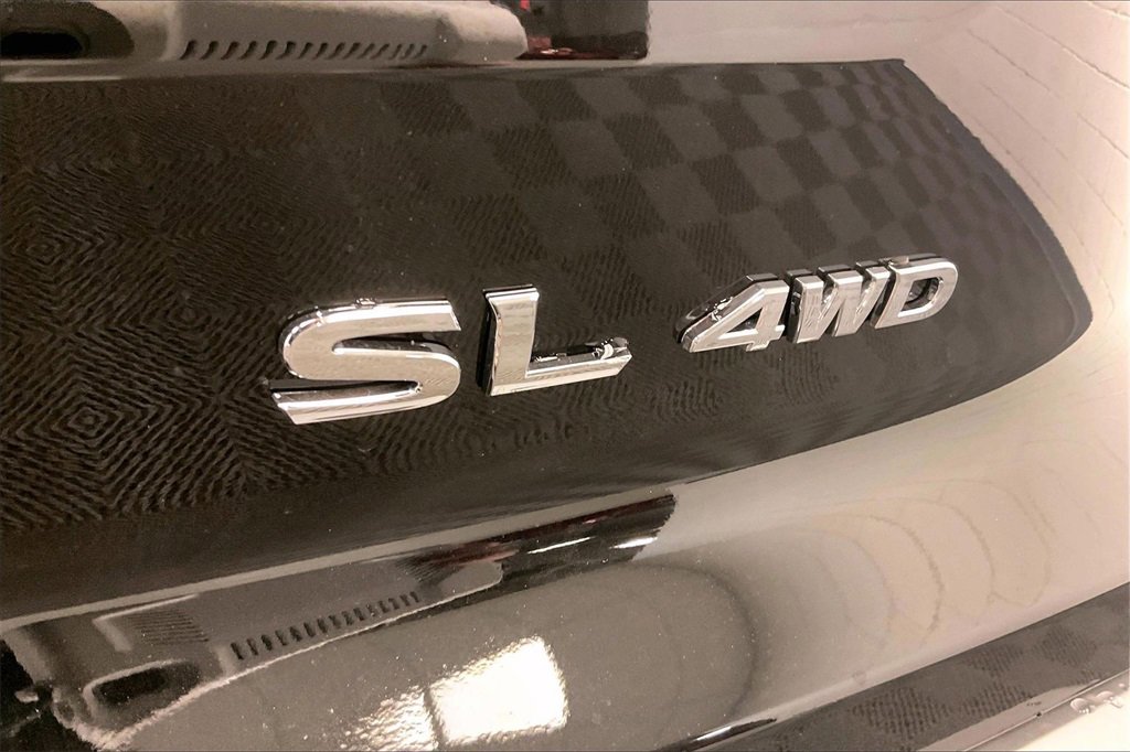 Certified 2025 Nissan Pathfinder SL image 7