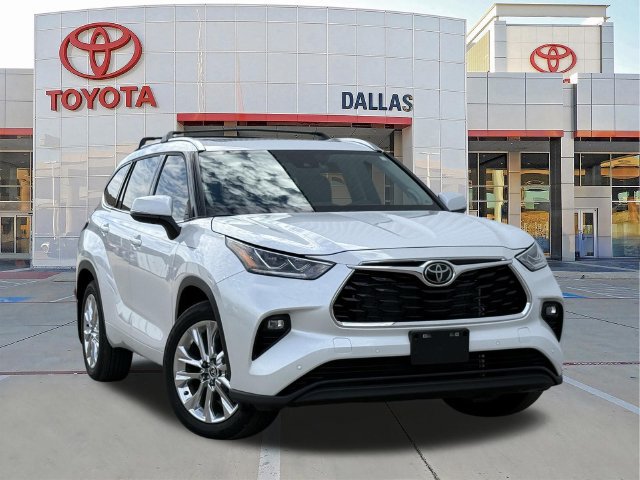 Used 2026 Toyota Highlander Limited AWD/4WD image 1