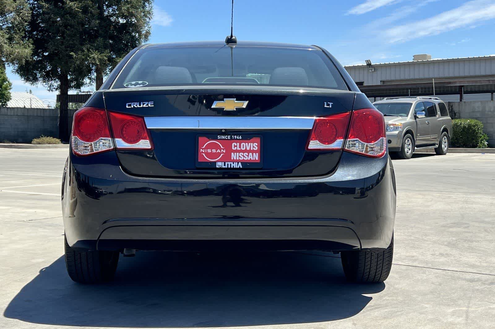 Used 2015 Chevrolet Cruze LT FWD image 8