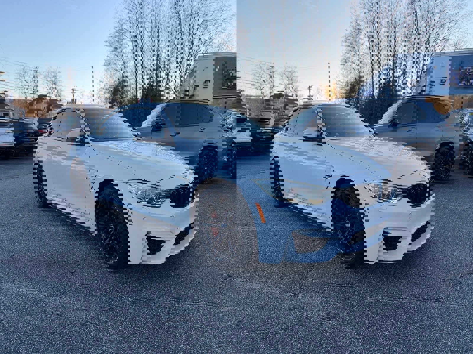 Used 2015 BMW M4 Convertible image 1