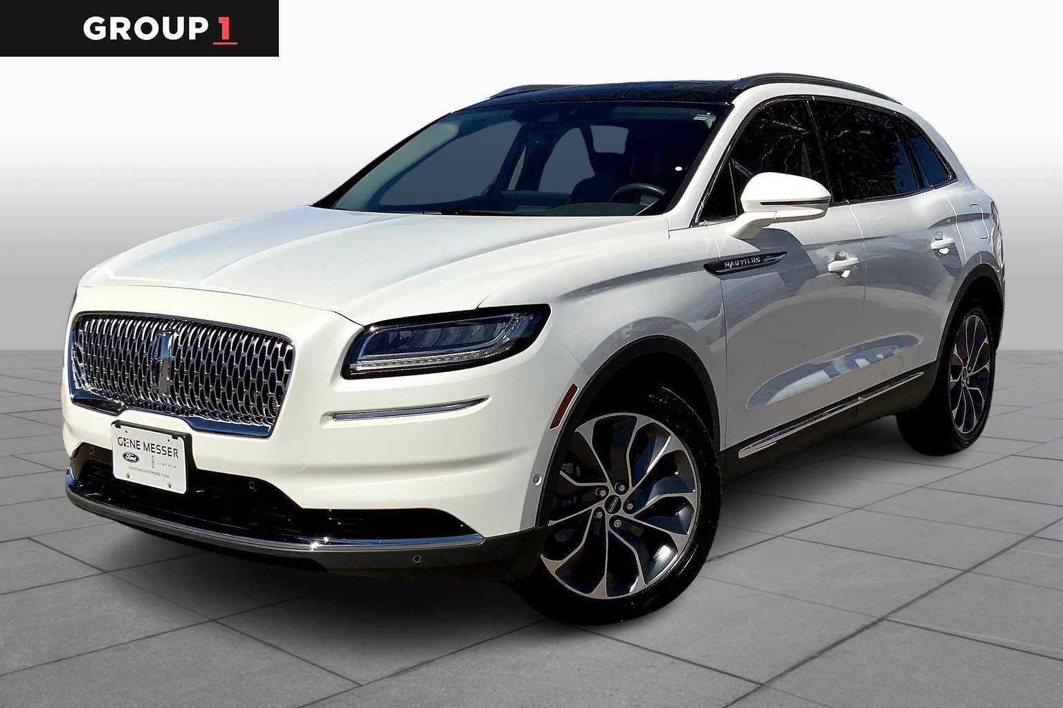 Used 2022 Lincoln Nautilus Reserve FWD image 1