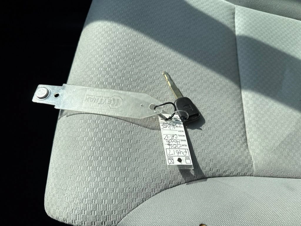 Used 2016 Honda CR-V LX image 29