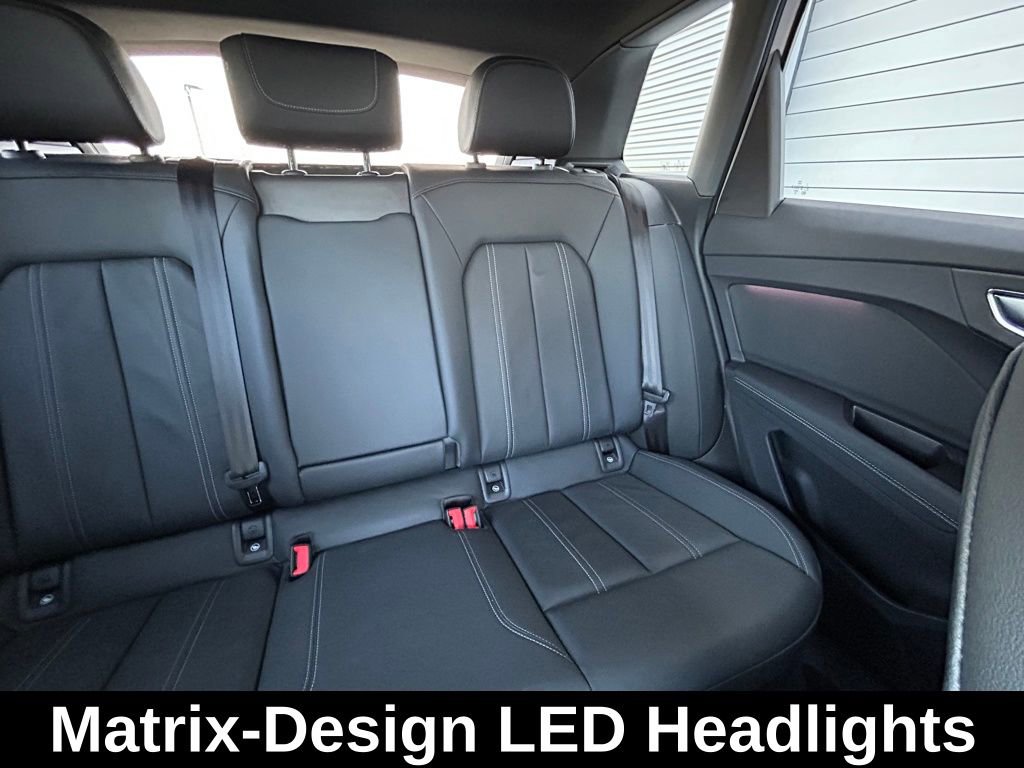 Used 2023 Audi Q4 e-tron Prestige w/ Black Optic Package image 15