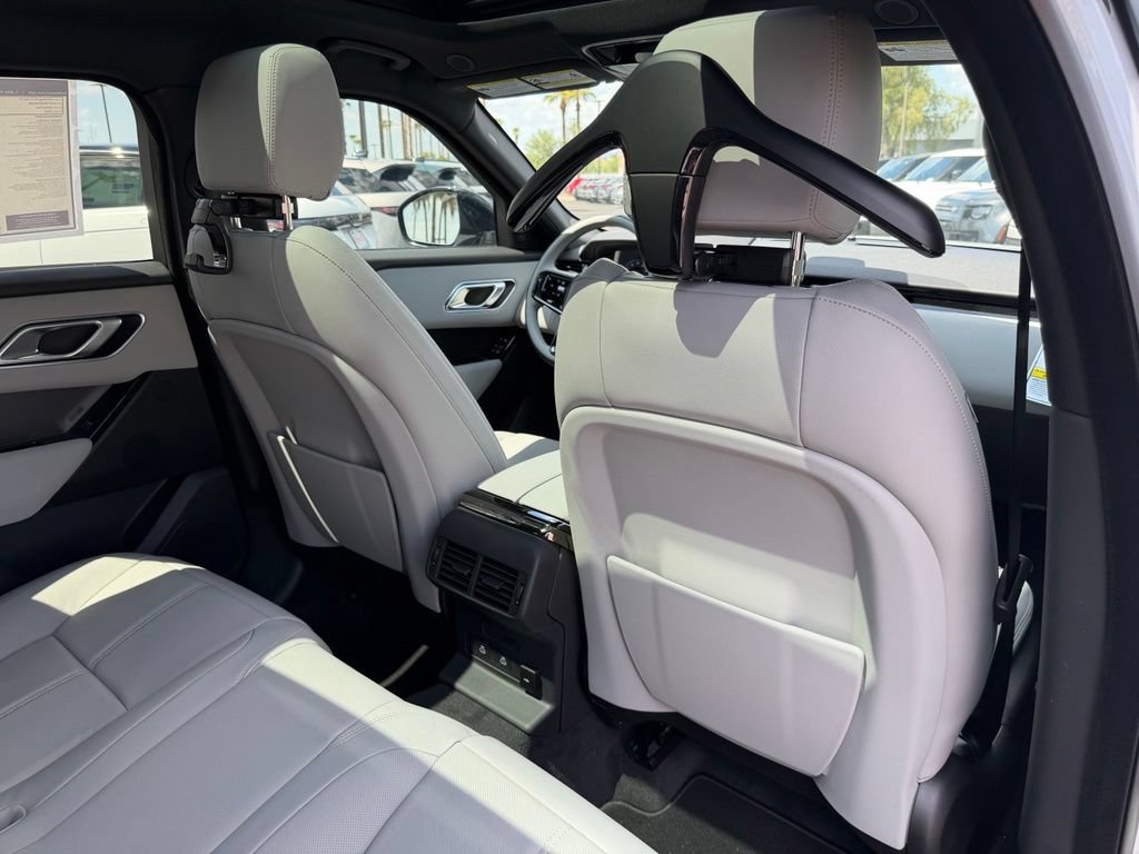 New 2026 Land Rover Range Rover Velar S AWD/4WD image 8