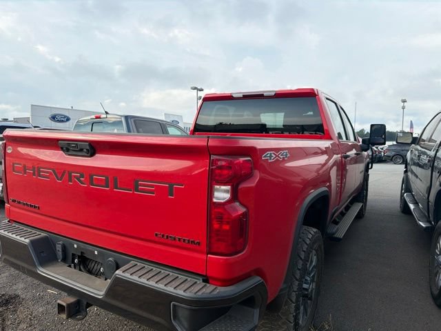Used 2022 Chevrolet Silverado 2500 Custom w/ Custom Value Package AWD/4WD image 3