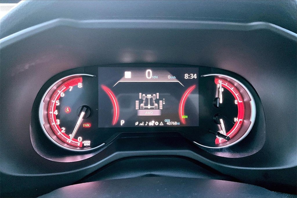 Used 2024 Toyota RAV4 Adventure image 20