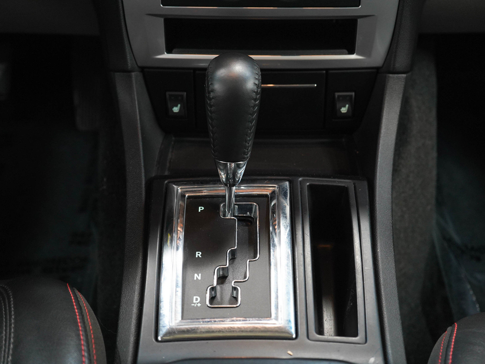 Used 2007 Dodge Magnum R/T w/ Road/Track Performance Group RWD image 18