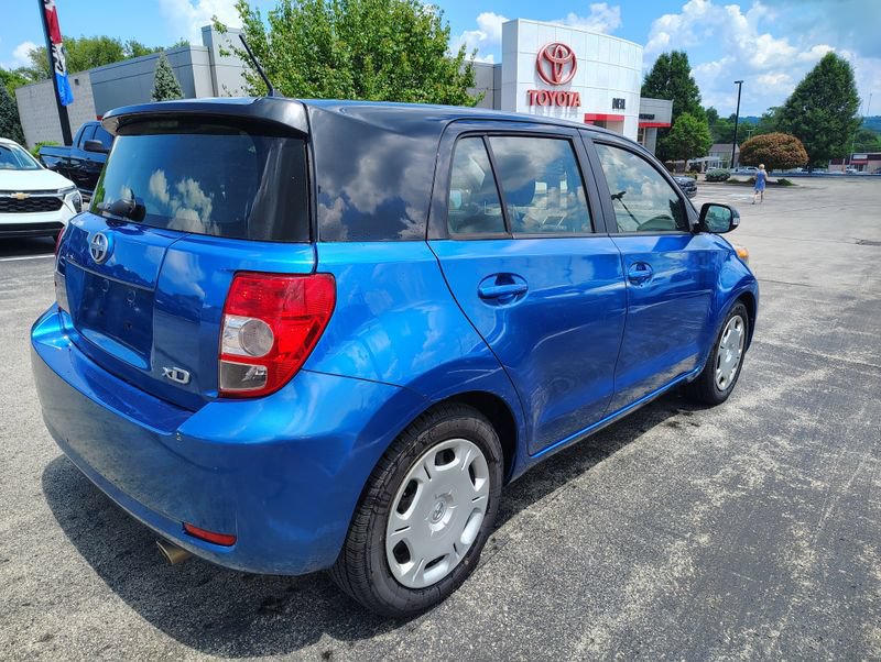 Used 2013 Scion xD FWD image 4