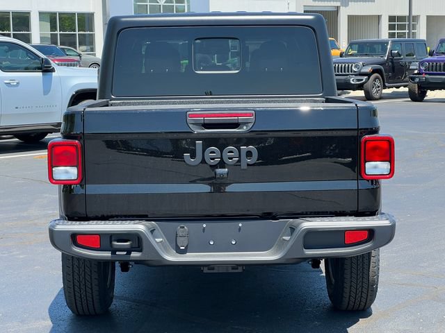 New 2026 Jeep Gladiator Sport AWD/4WD image 38