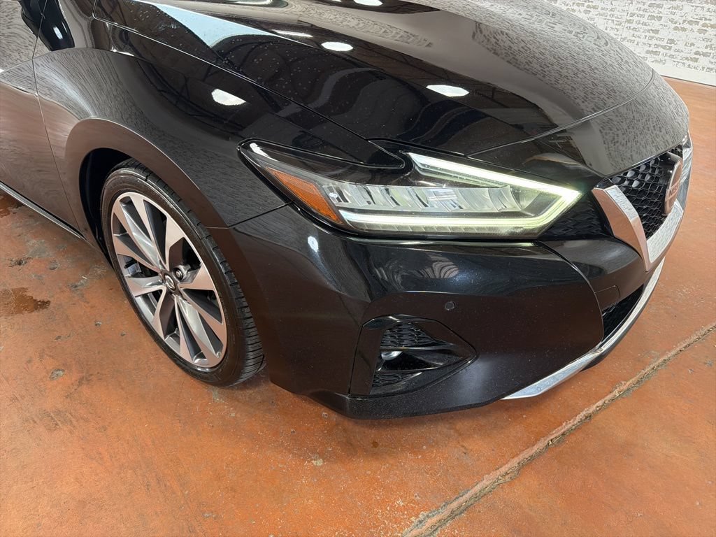 Used 2022 Nissan Maxima Platinum w/ Sport Mat Group FWD image 9