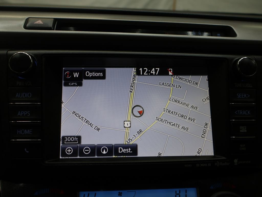 Used 2017 Toyota RAV4 Limited image 22