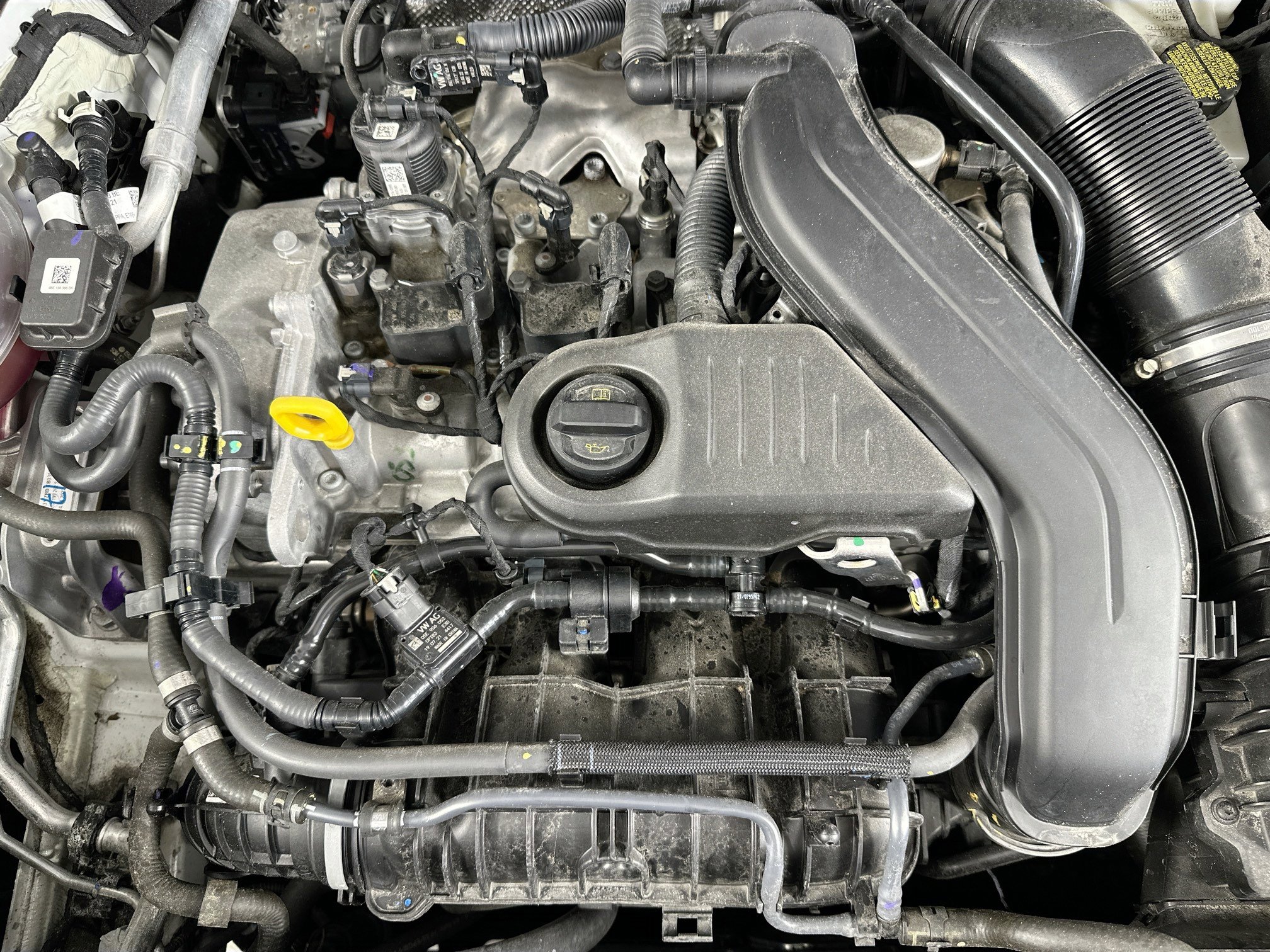 Used 2023 Volkswagen Taos SE image 29