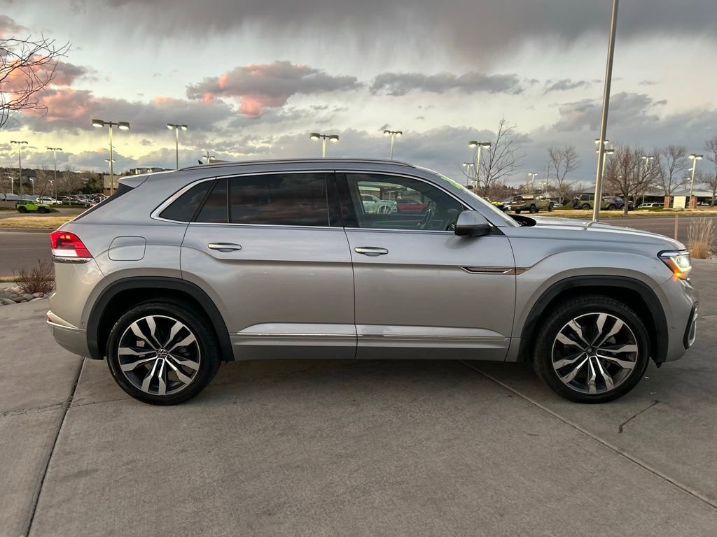 Used 2021 Volkswagen Atlas Cross Sport SEL Premium R-Line image 9