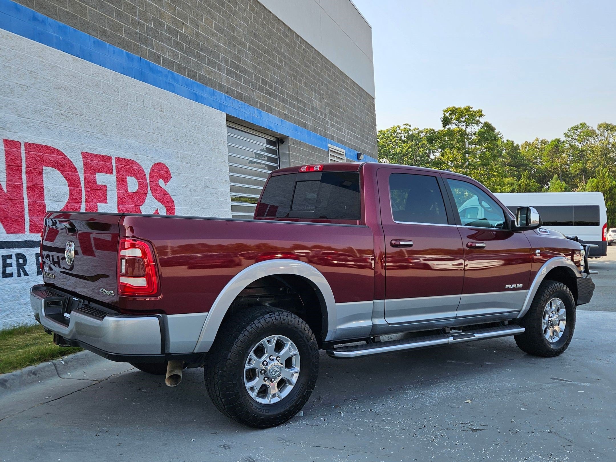 Used 2021 RAM 2500 Laramie AWD/4WD image 7