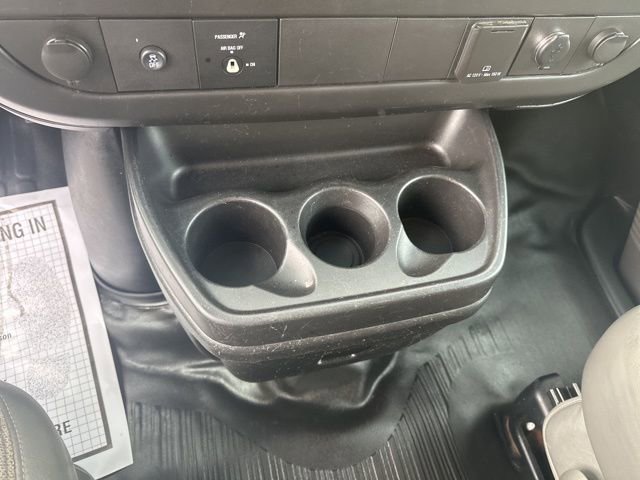Used 2017 Chevrolet Express 2500 image 13