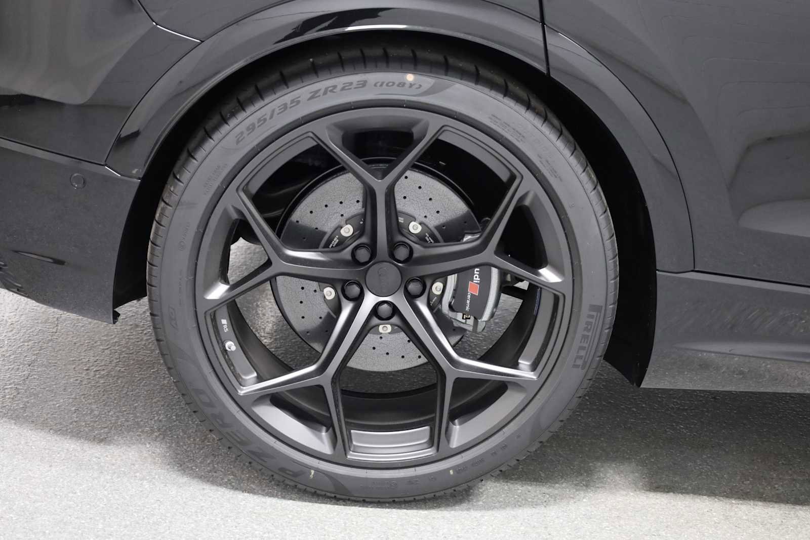 New 2026 Audi RS Q8 performance image 36