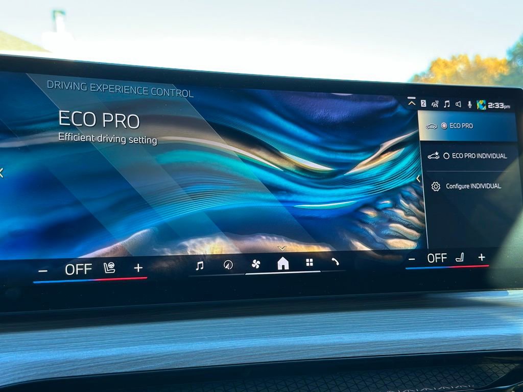 Used 2025 BMW 440i xDrive Convertible w/ Premium Package image 46