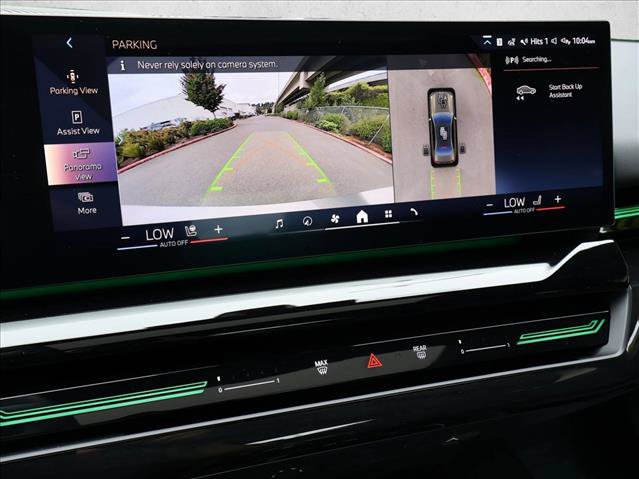 Certified 2026 BMW 530i xDrive AWD/4WD image 17