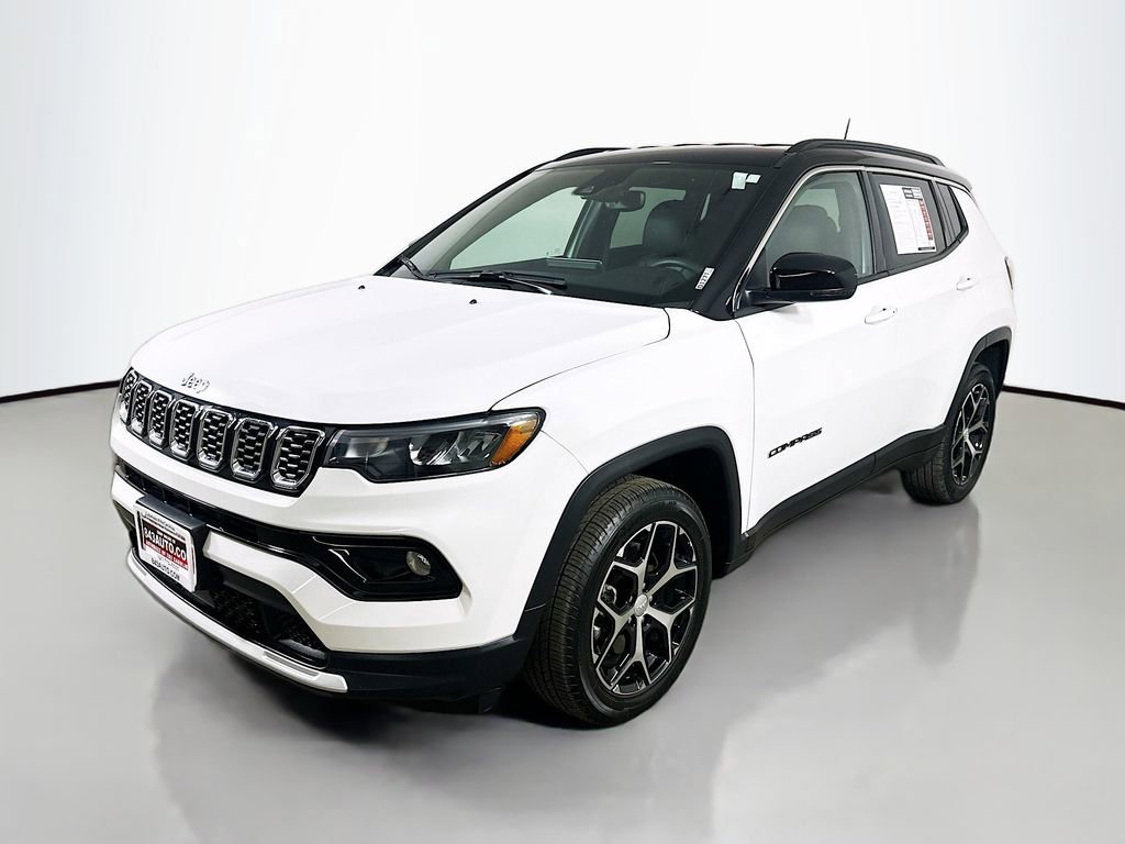 Used 2024 Jeep Compass Limited image 3
