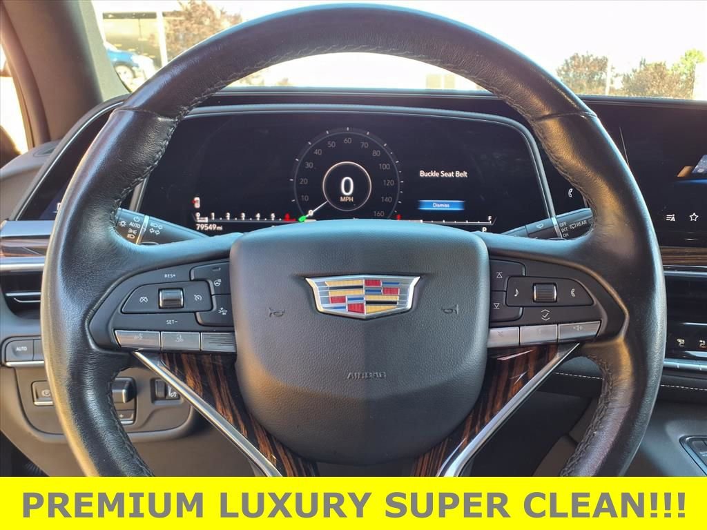 Used 2021 Cadillac Escalade Premium Luxury w/ Performance Package image 18