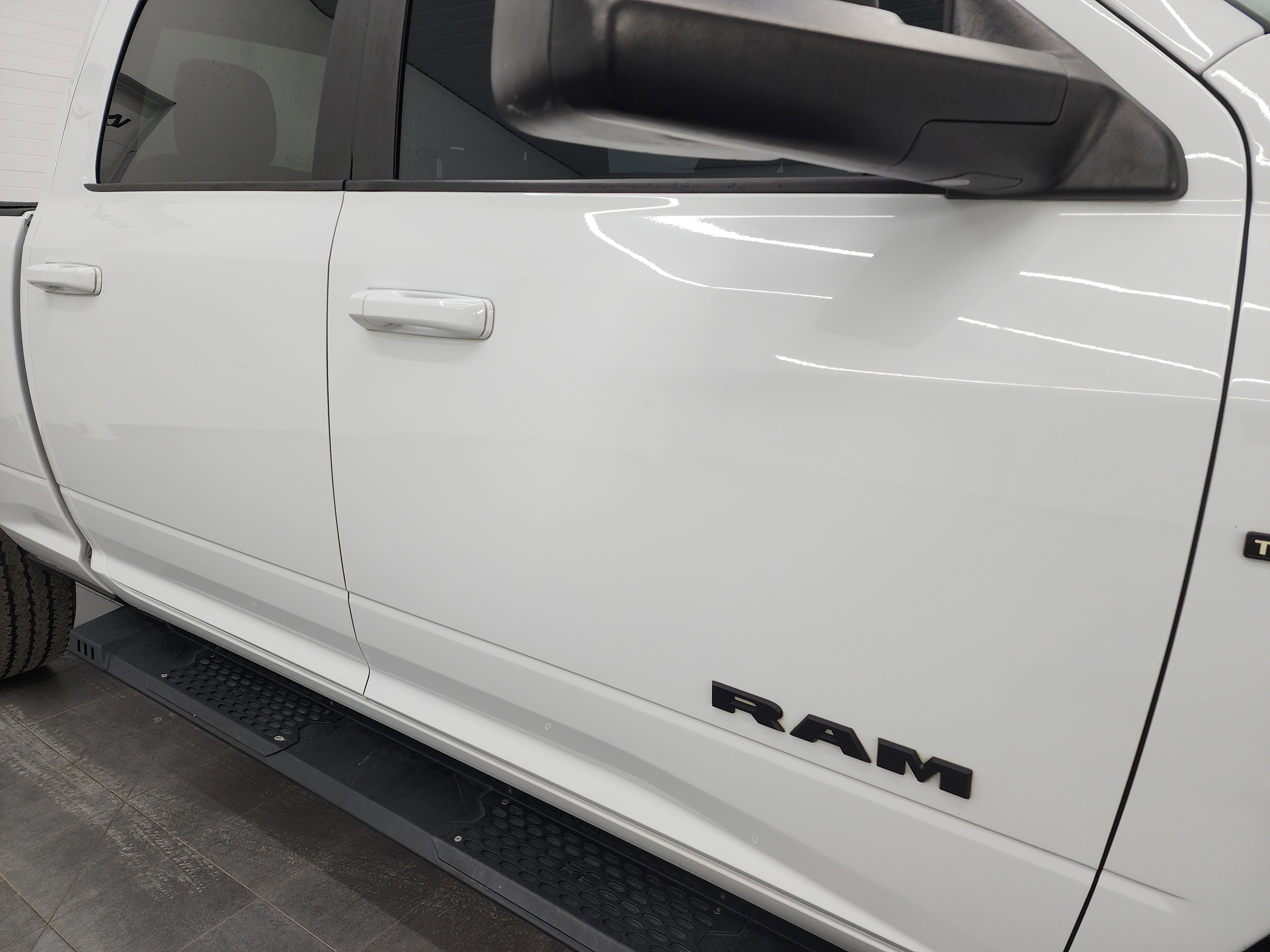 Used 2022 RAM 2500 Big Horn w/ Night Edition image 24