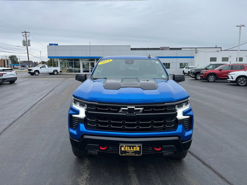 Certified 2023 Chevrolet Silverado 1500 LT Trail Boss w/ LPO, Dark Essentials Package image 5