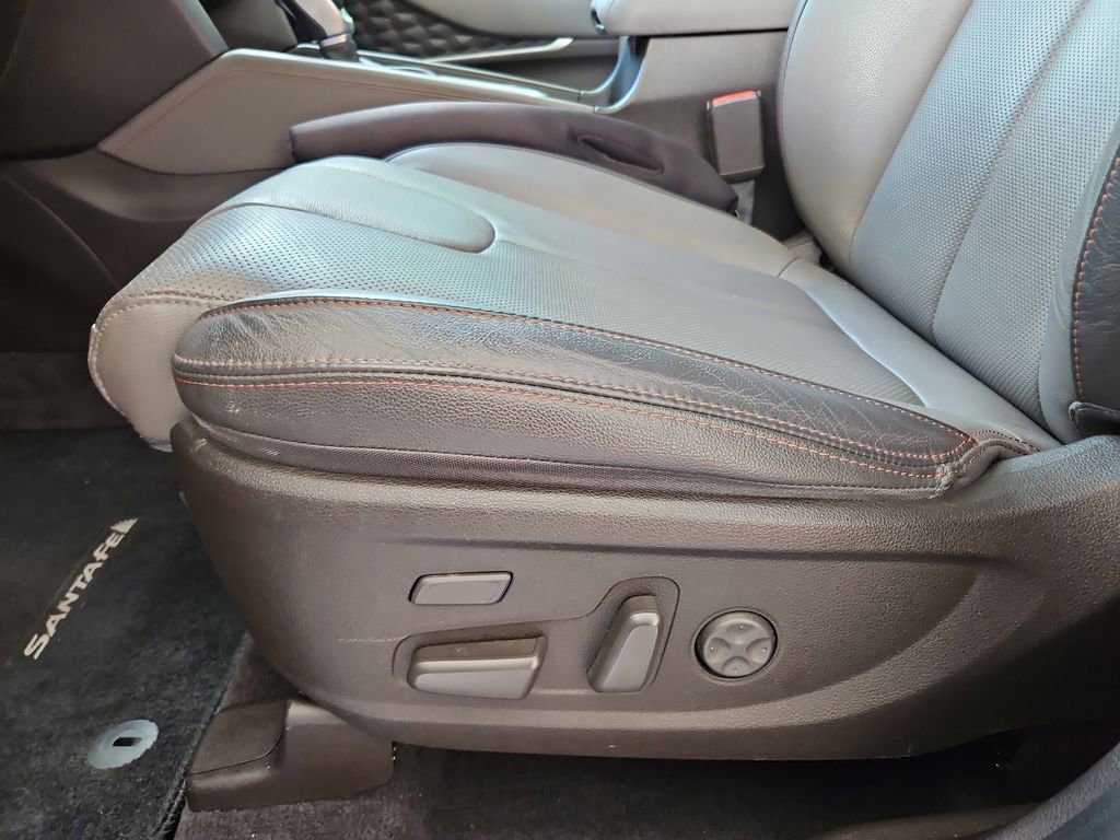 Used 2020 Hyundai Santa Fe Limited FWD image 26