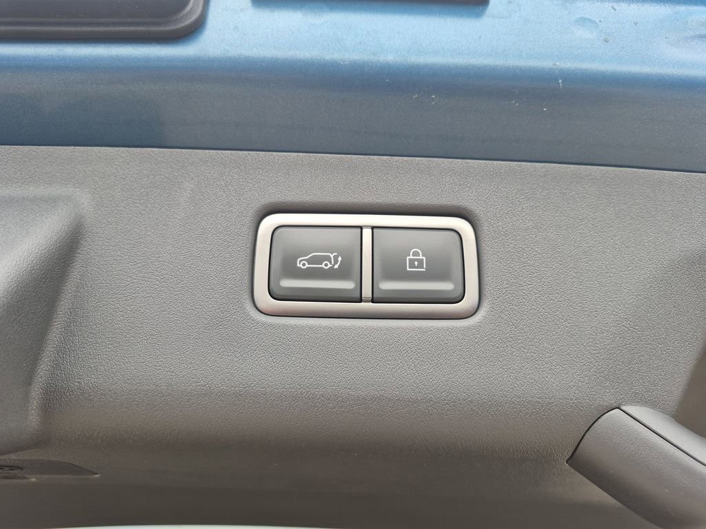 New 2026 Kia EV9 Land w/ Nightfall Edition Package image 12