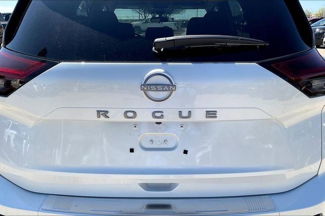 New 2026 Nissan Rogue SV w/ Cold Weather Package image 9