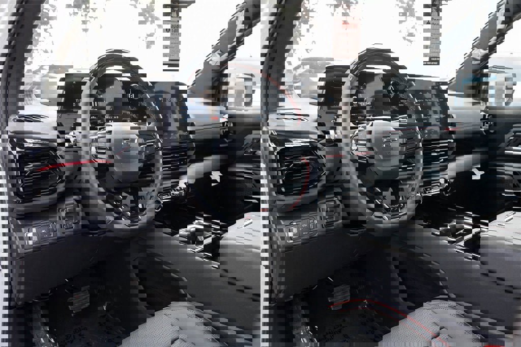 New 2024 Chevrolet Silverado EV RST image 28