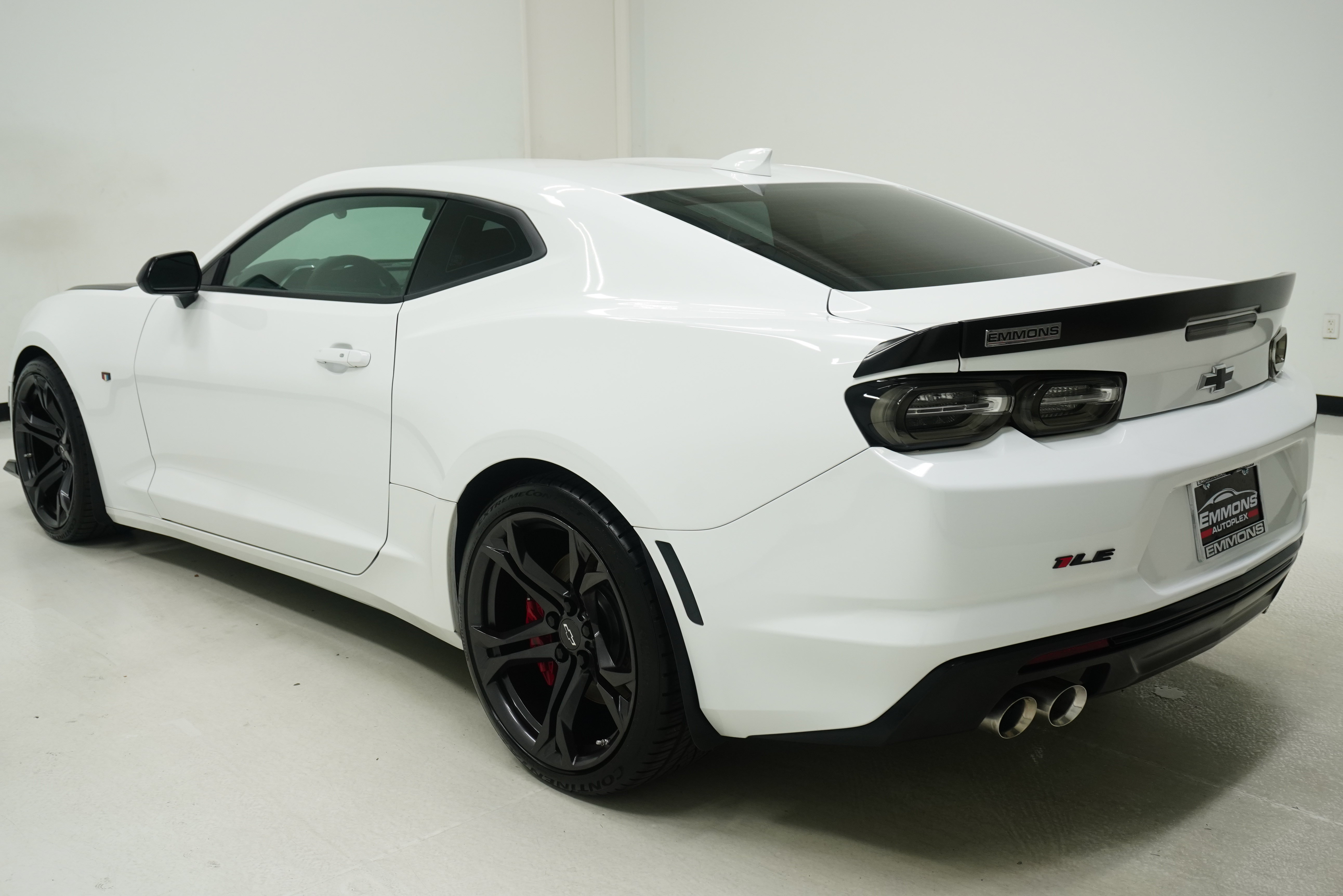 Used 2022 Chevrolet Camaro SS RWD image 6