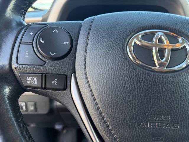 Certified 2018 Toyota RAV4 Limited w/ Advanced Technology Package AWD/4WD image 17